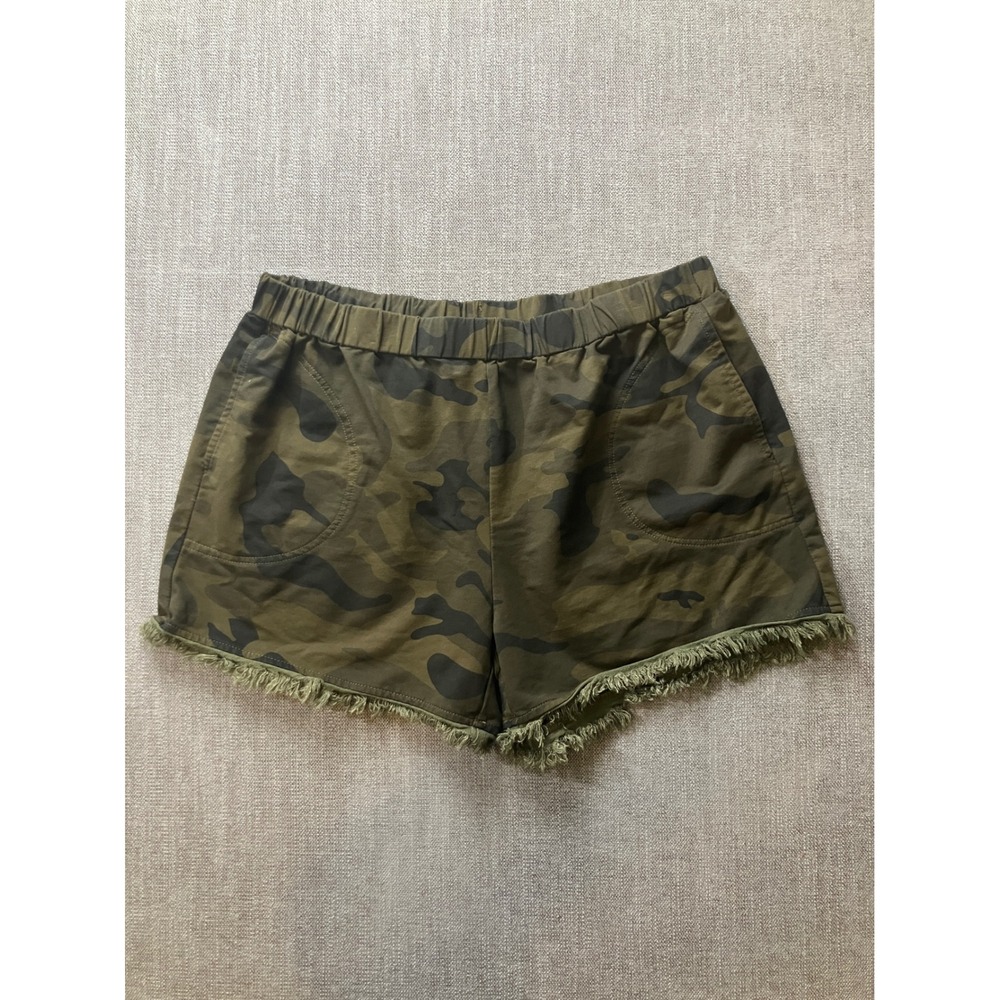 Umgee Womens Camo Print Frayed Hem Elastic Waist Shorts‎ Green Large - Picture 4 of 4